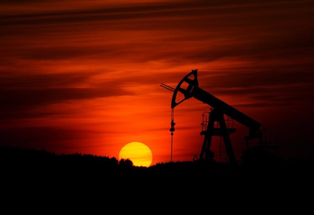 Saudi-Iran Collaborative Effort to Tap Shared Oil Fields